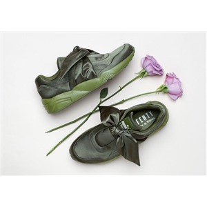  Кроссовки женские Adidas. Артикул 332929
