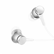 Наушники Xiaomi Mi In-ear Headphones Basic серебристый вкладыши вакуумные с микрофоном