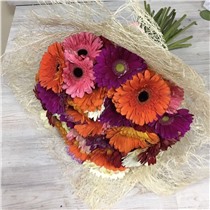 бУКЕТ ИЗ 23 ГЕРБЕР